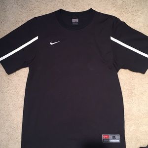 Nike size Small short sleeve shirt